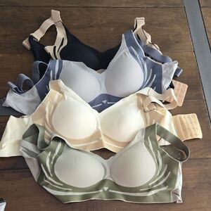 Women's Seamless Bra Set - Black, Cream, Gray, Green